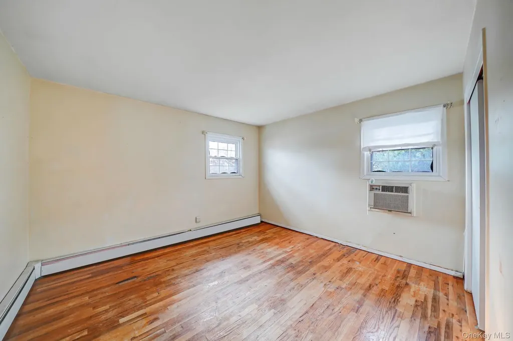 501 Windmill Avenue West Babylon NY 11704