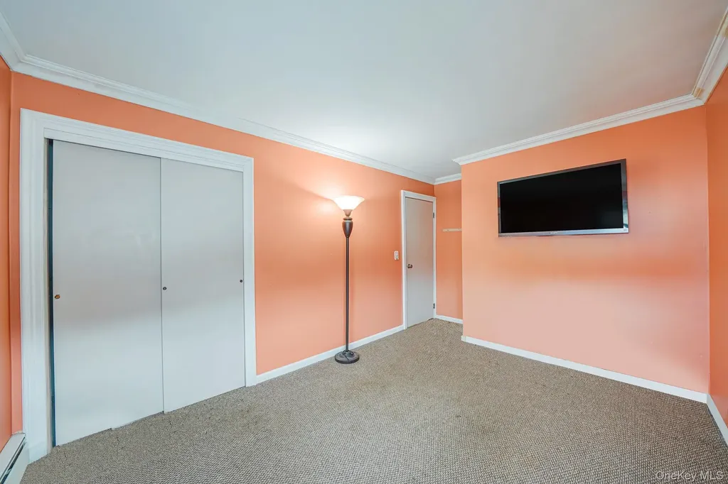 501 Windmill Avenue West Babylon NY 11704