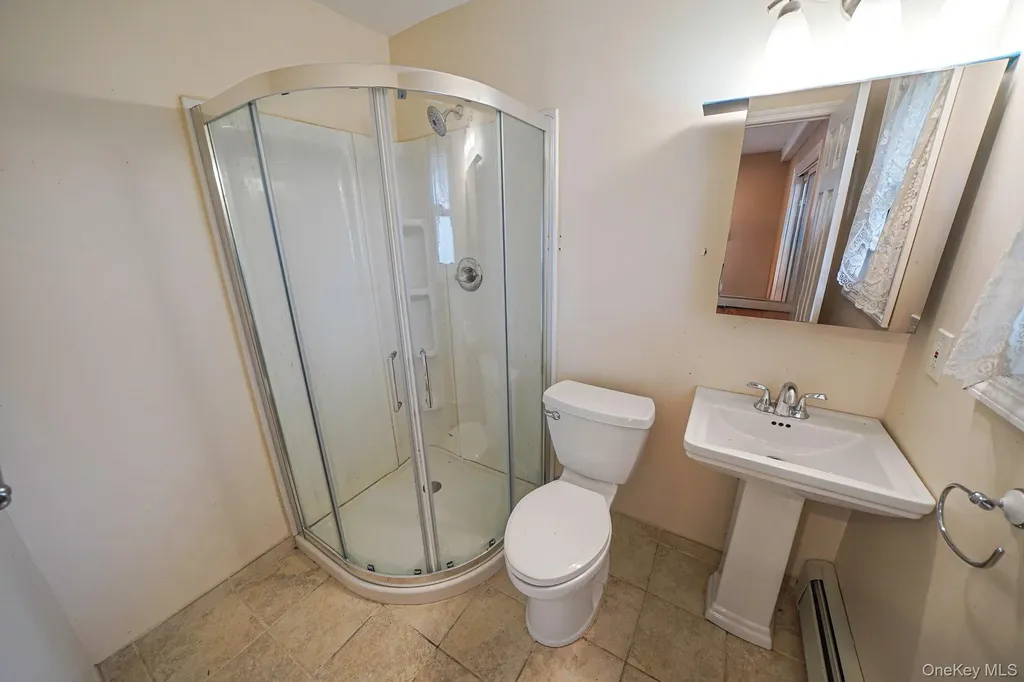 501 Windmill Avenue West Babylon NY 11704