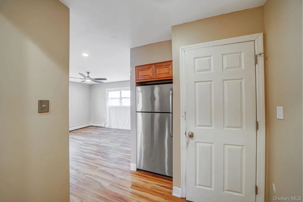 501 Windmill Avenue West Babylon NY 11704