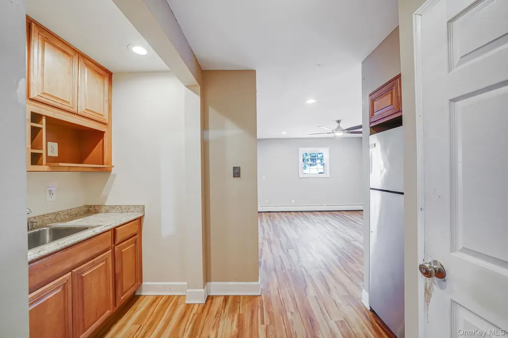 501 Windmill Avenue West Babylon NY 11704