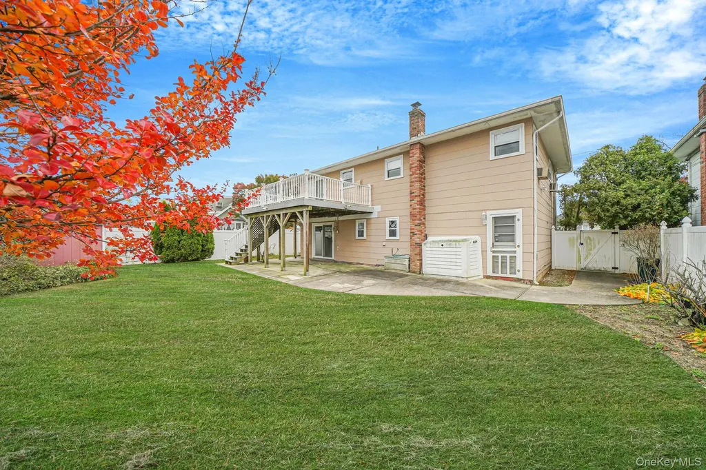 501 Windmill Avenue West Babylon NY 11704