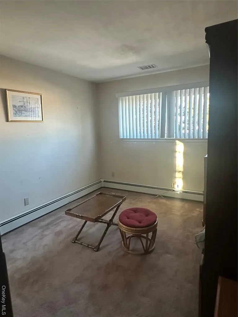 100 Baker Court Island Park NY 11558