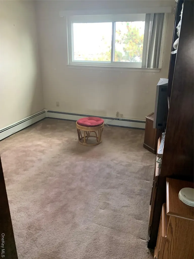 100 Baker Court Island Park NY 11558