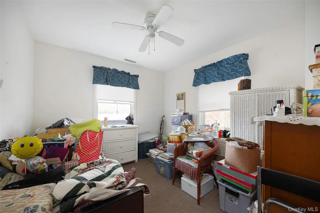 1098 292 Route Holmes NY 12531