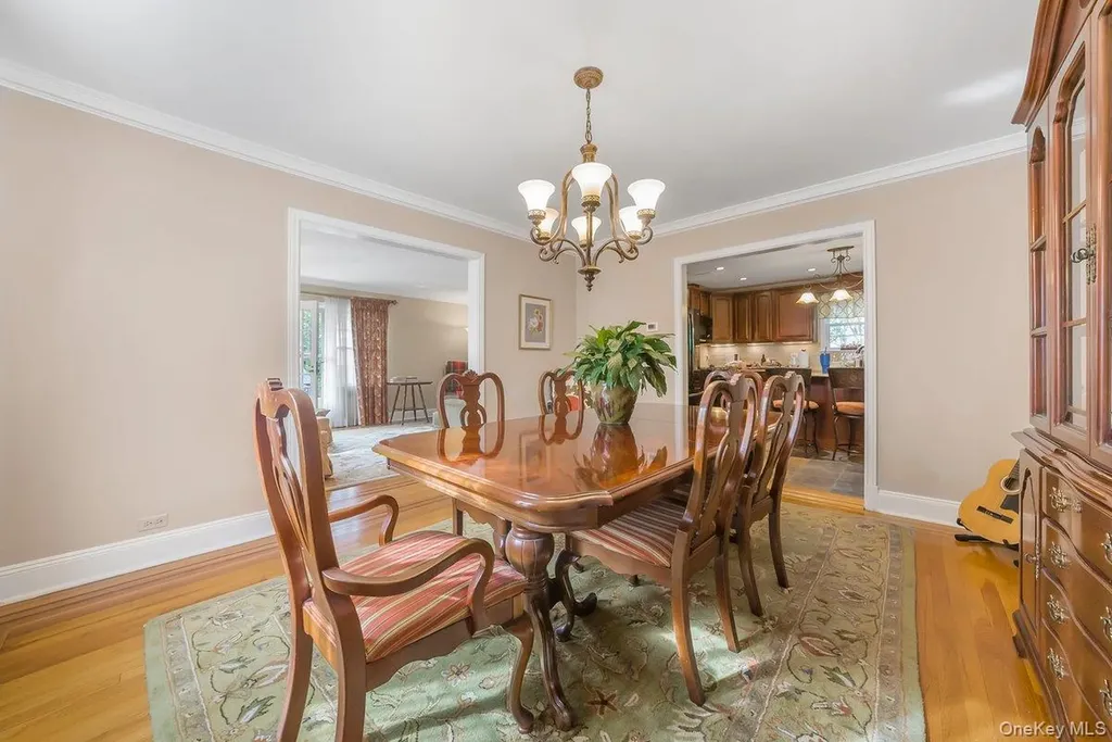 21 Huntington Drive Yonkers NY 10704