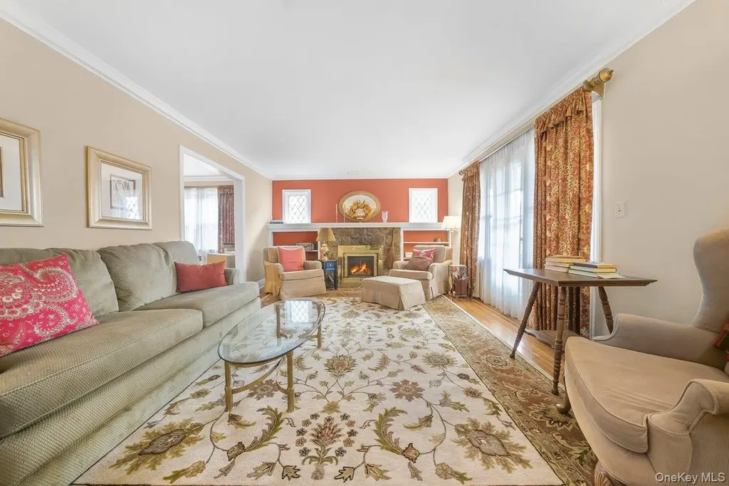 21 Huntington Drive Yonkers NY 10704