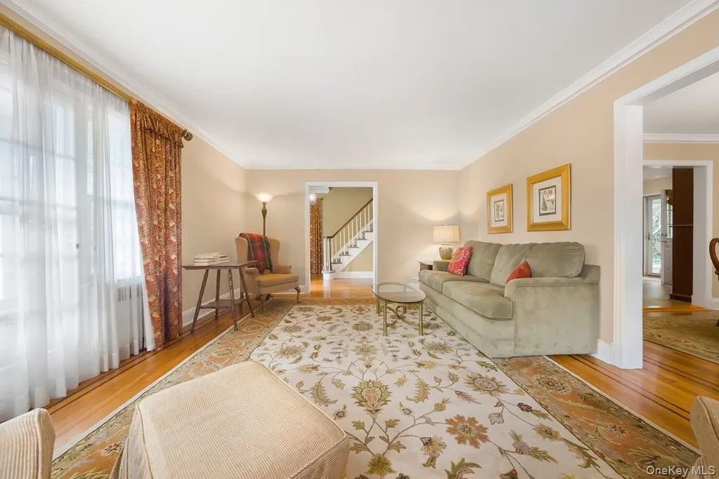 21 Huntington Drive Yonkers NY 10704