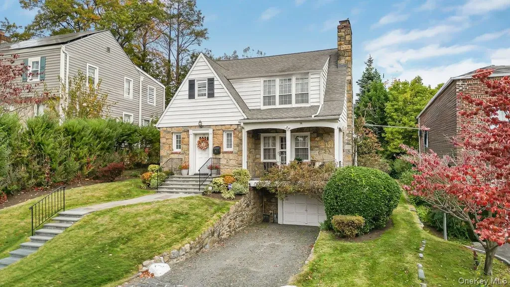 21 Huntington Drive Yonkers NY 10704