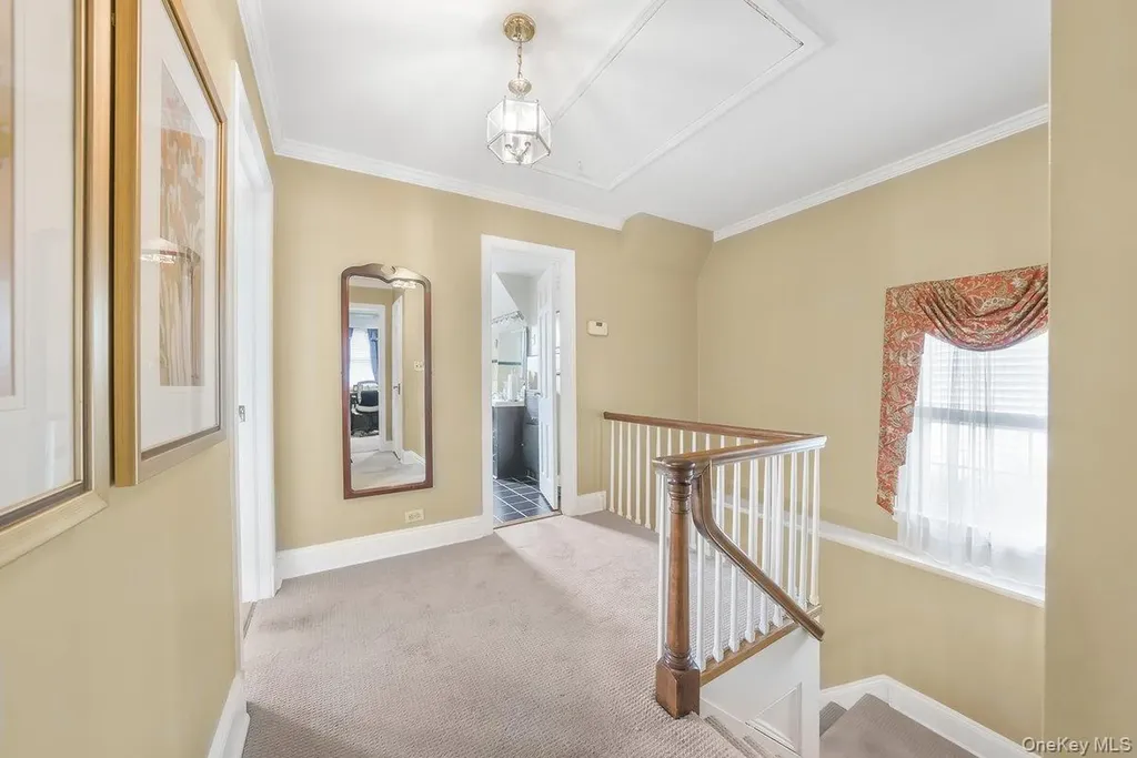 21 Huntington Drive Yonkers NY 10704