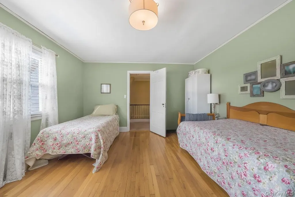 21 Huntington Drive Yonkers NY 10704