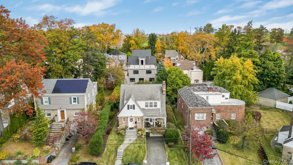 21 Huntington Drive Yonkers NY 10704