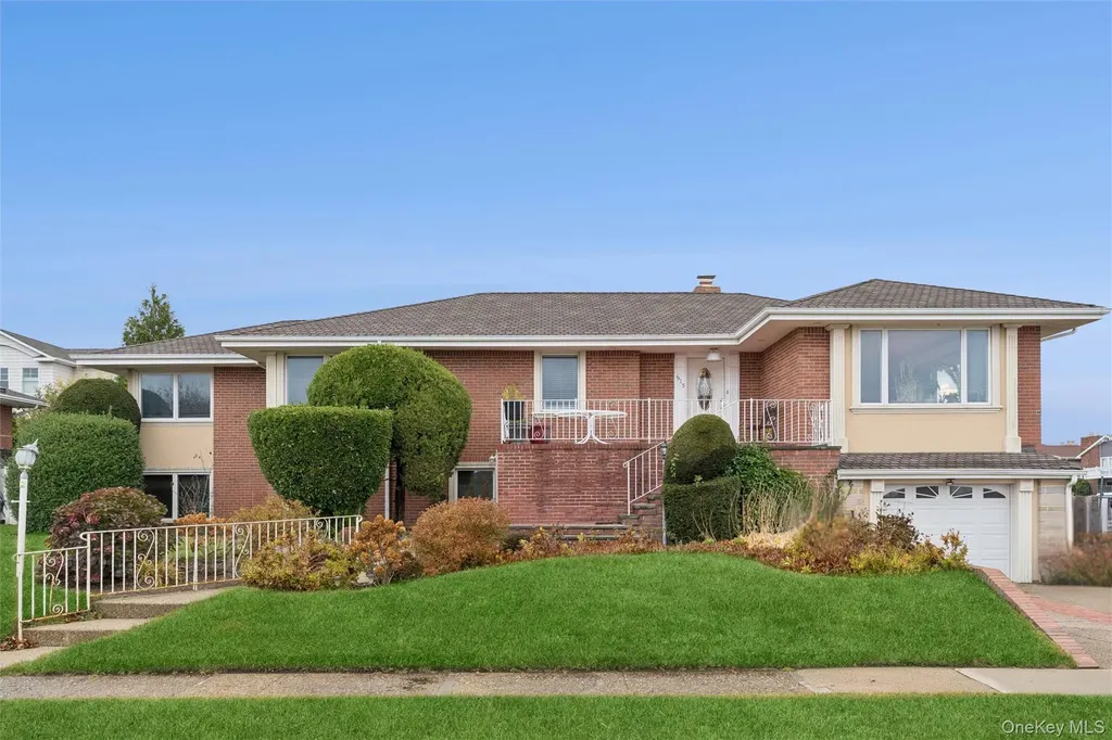 615 E State Street Long Beach NY 11561