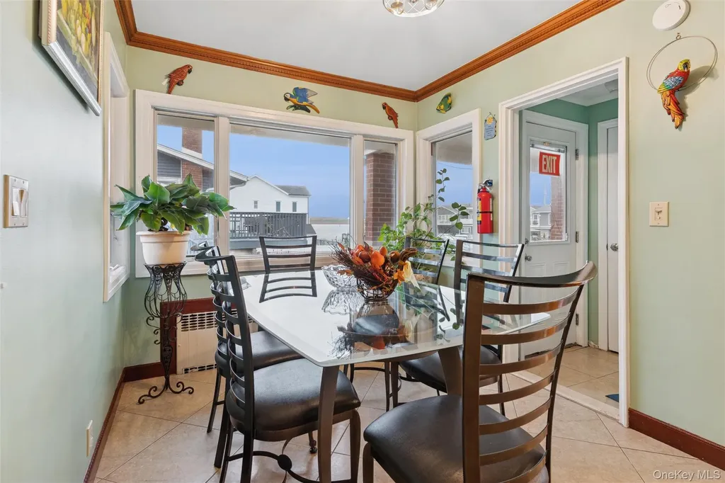 615 E State Street Long Beach NY 11561