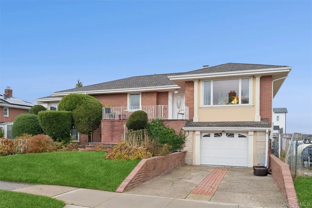 615 E State Street Long Beach NY 11561