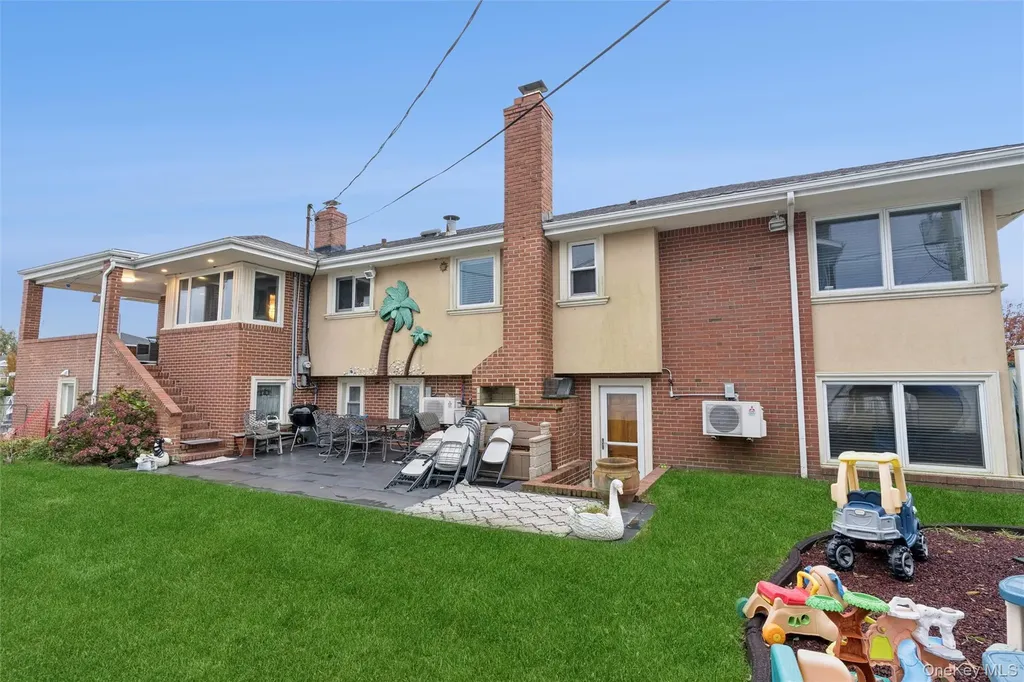 615 E State Street Long Beach NY 11561