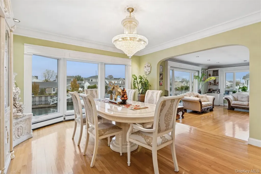 615 E State Street Long Beach NY 11561