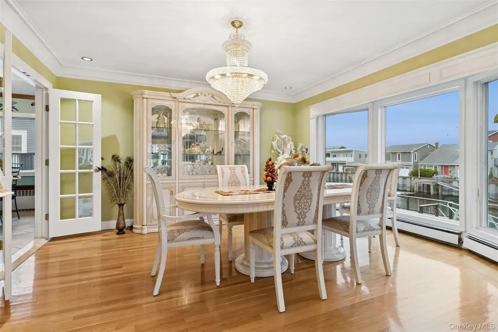 615 E State Street Long Beach NY 11561