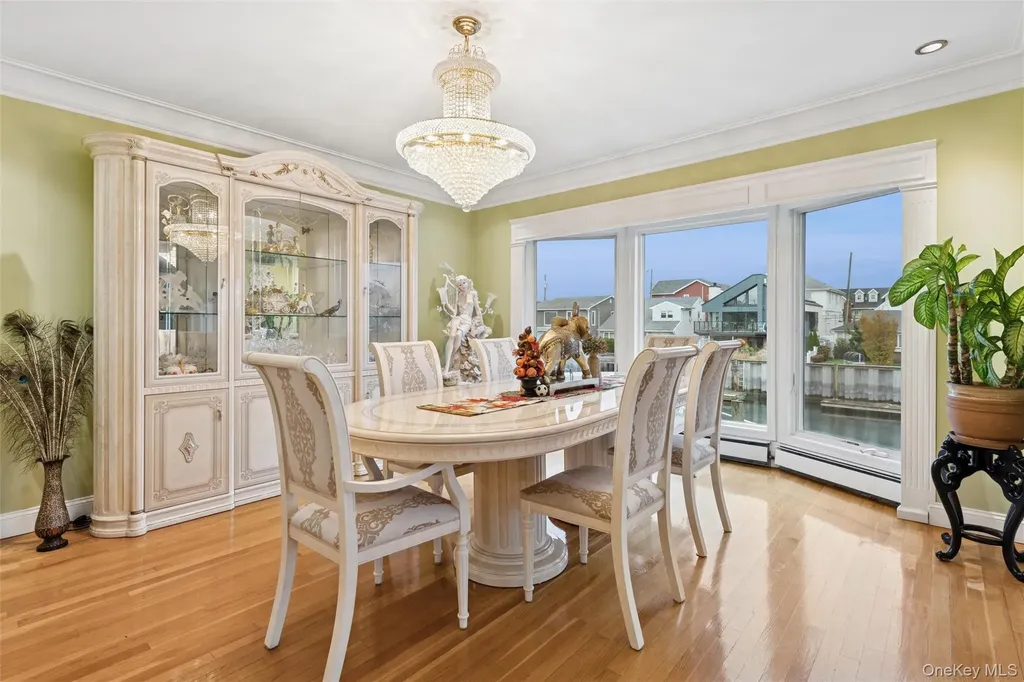 615 E State Street Long Beach NY 11561