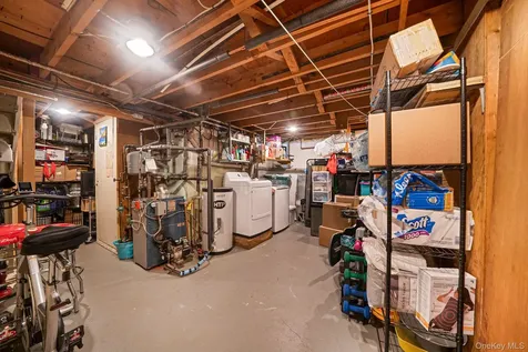 785 Franklyn Avenue Bohemia NY 11716