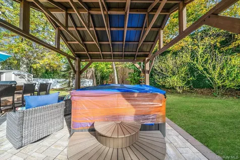 785 Franklyn Avenue Bohemia NY 11716