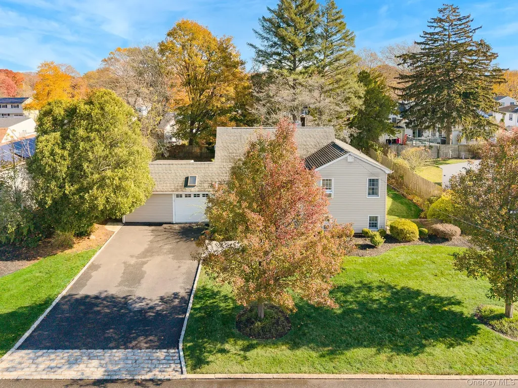 1465 Lincoln Boulevard Bay Shore NY 11706