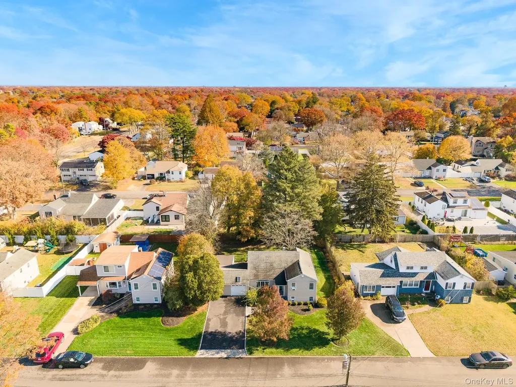 1465 Lincoln Boulevard Bay Shore NY 11706