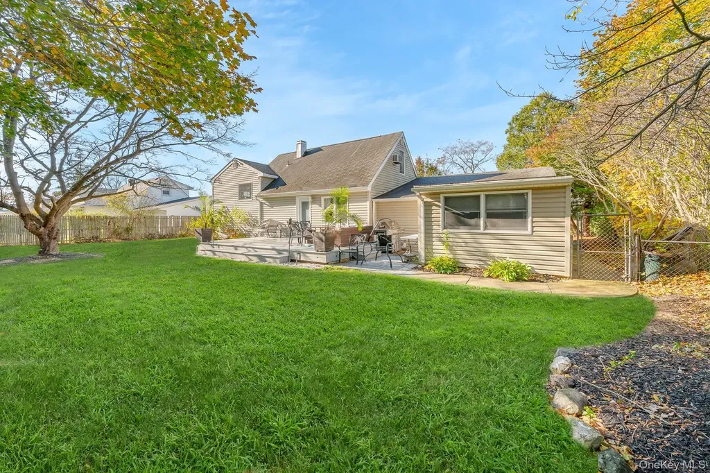 1465 Lincoln Boulevard Bay Shore NY 11706