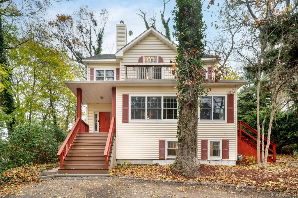 20 Stony Road Stony Brook NY 11790