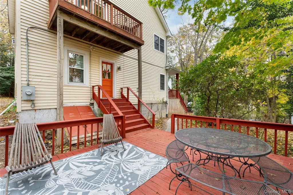 20 Stony Road Stony Brook NY 11790