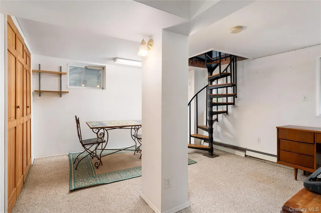 20 Stony Road Stony Brook NY 11790