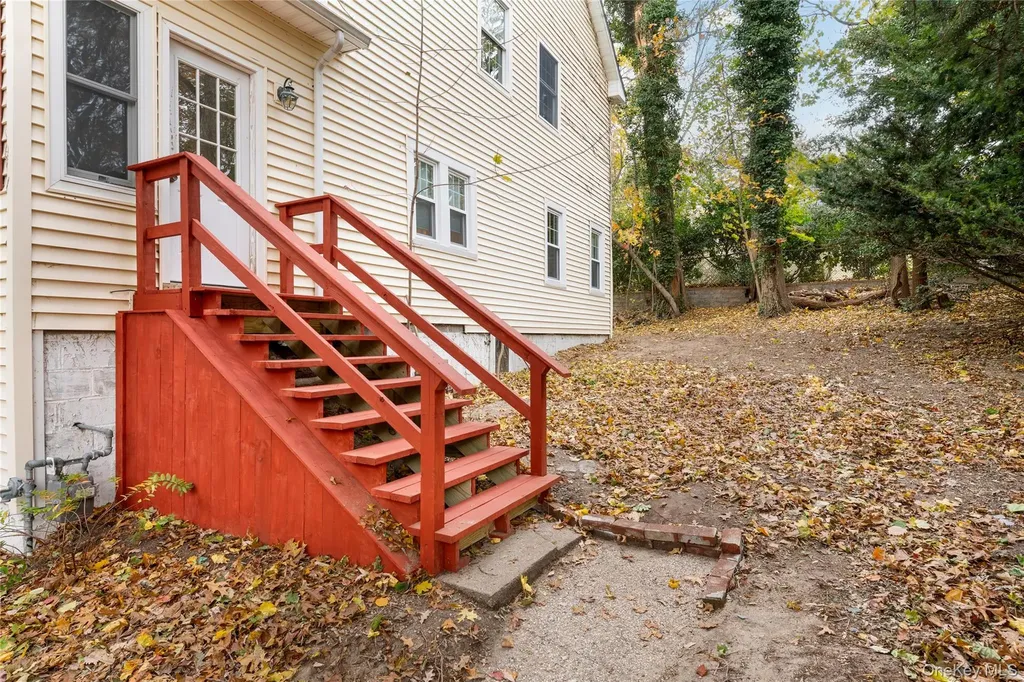 20 Stony Road Stony Brook NY 11790