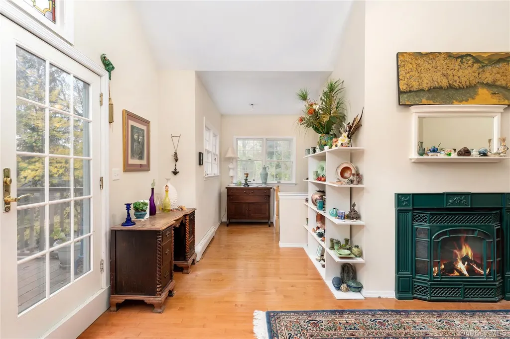 20 Stony Road Stony Brook NY 11790