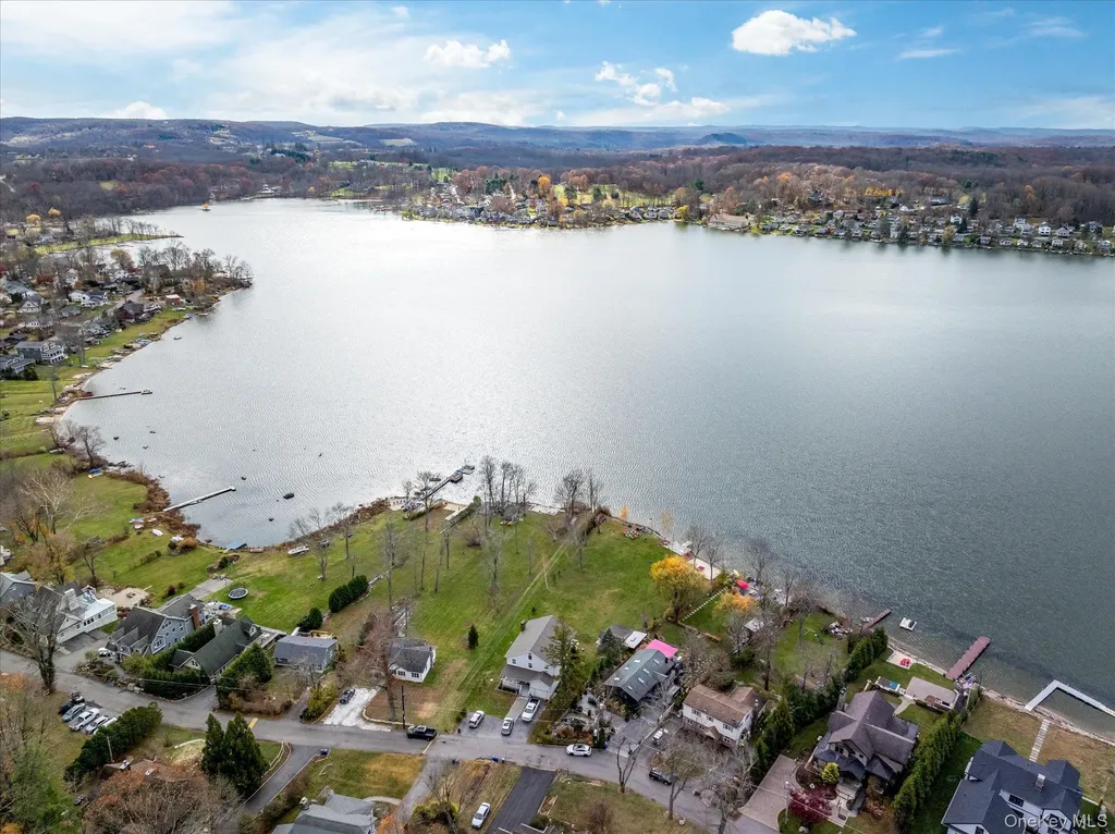 69 Vails Lake Shore Drive Brewster NY 10509
