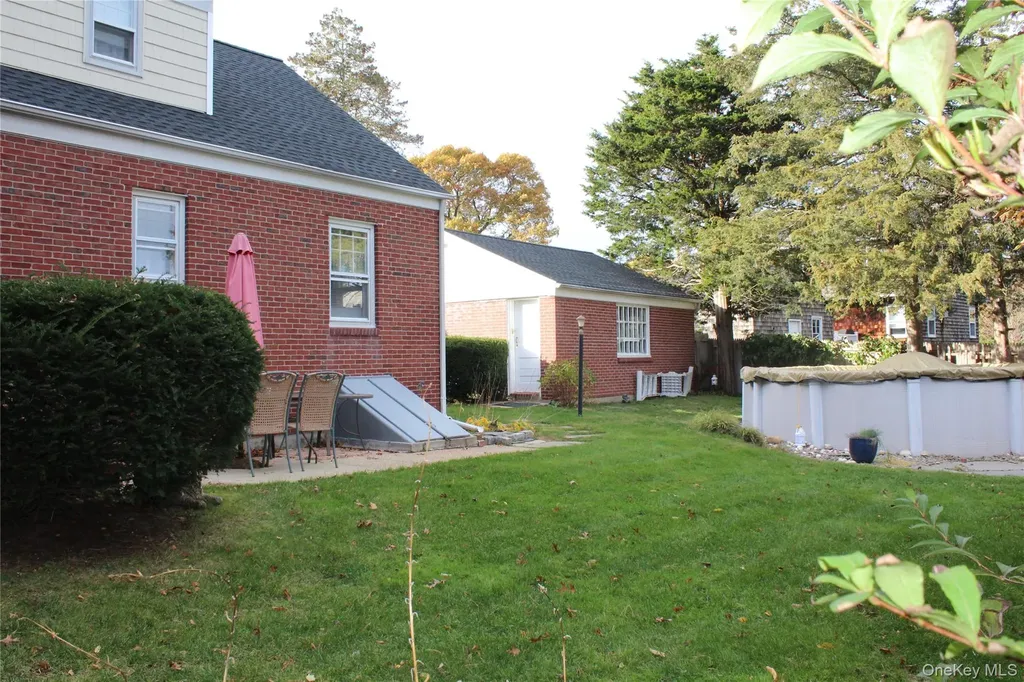 7 Okleigh Place Northport NY 11768