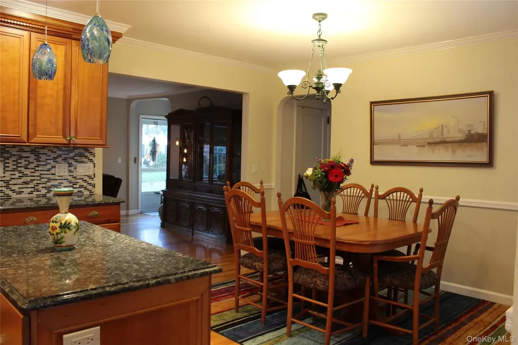 7 Okleigh Place Northport NY 11768