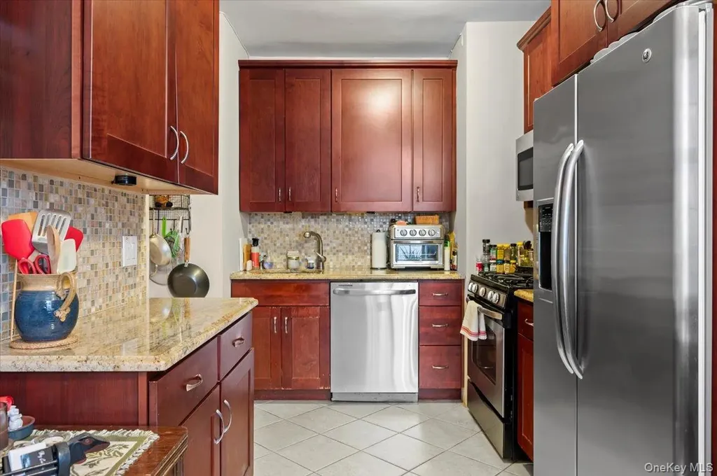 2 Westchester Avenue White Plains NY 10601