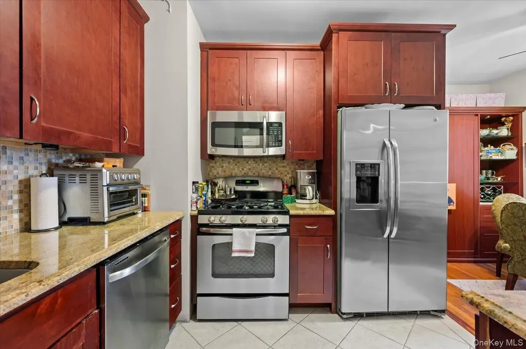 2 Westchester Avenue White Plains NY 10601