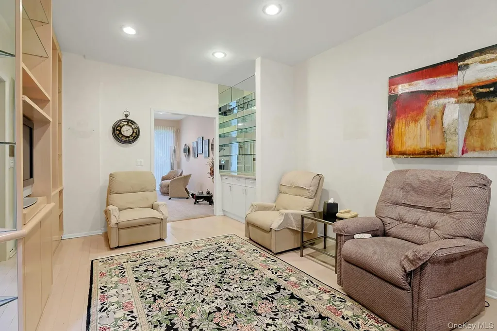 44 Westfield Road White Plains NY 10605