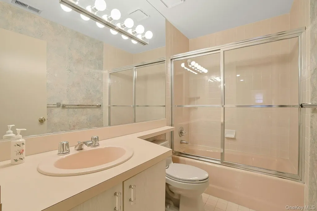 44 Westfield Road White Plains NY 10605