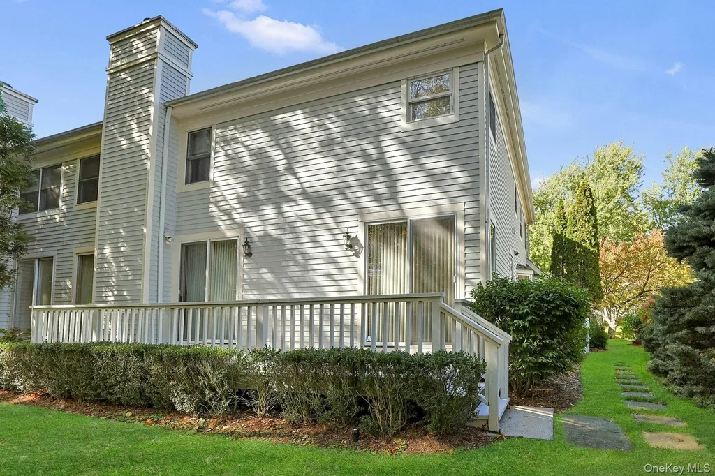 44 Westfield Road White Plains NY 10605