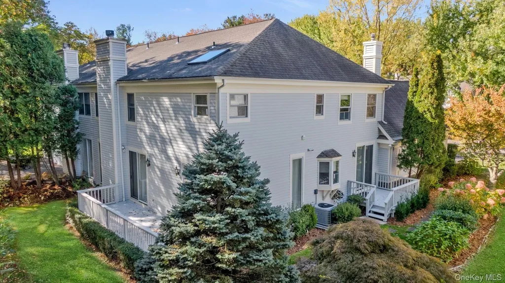 44 Westfield Road White Plains NY 10605