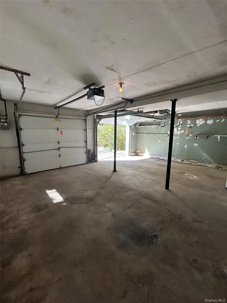 6 Tanager Road Monroe NY 10950