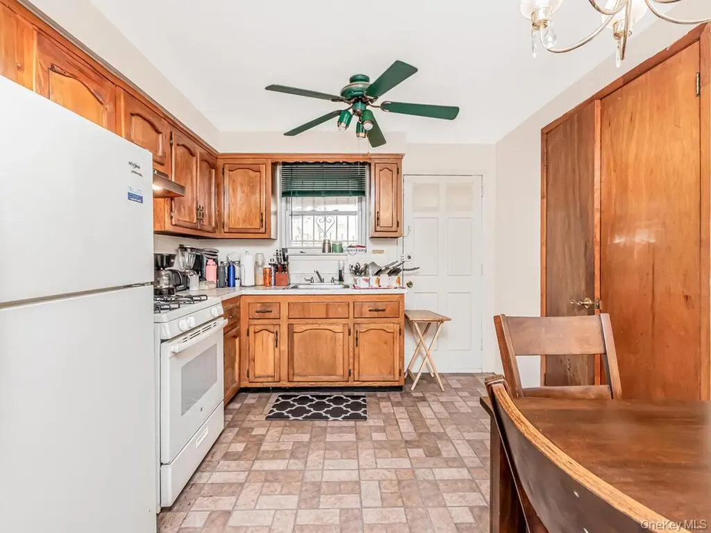 3312 Edson Avenue Bronx NY 10469