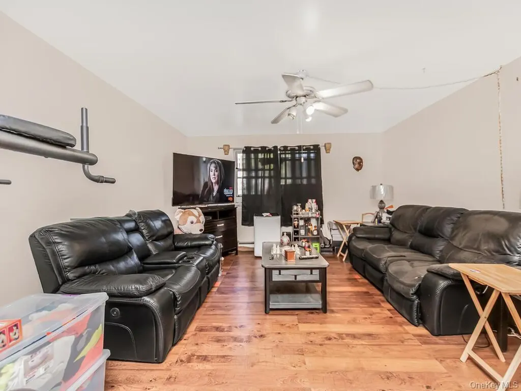 3312 Edson Avenue Bronx NY 10469