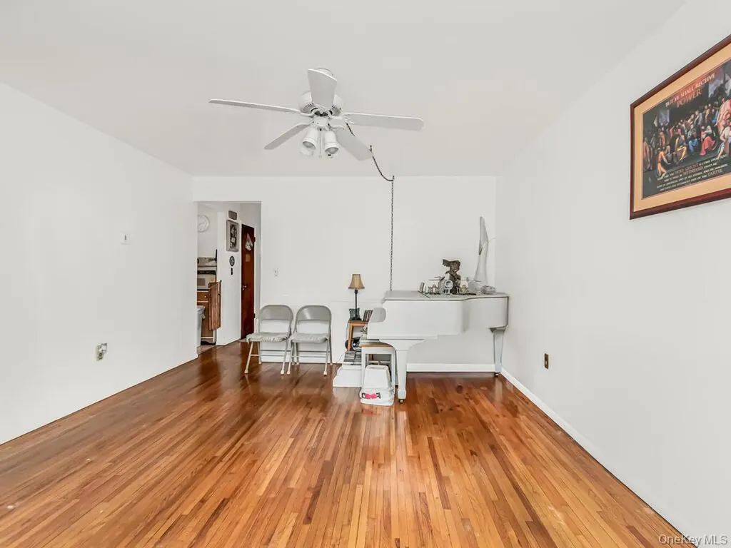 3312 Edson Avenue Bronx NY 10469