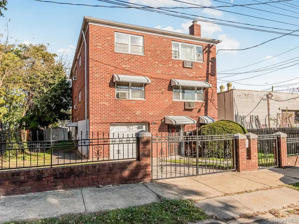 3312 Edson Avenue Bronx NY 10469