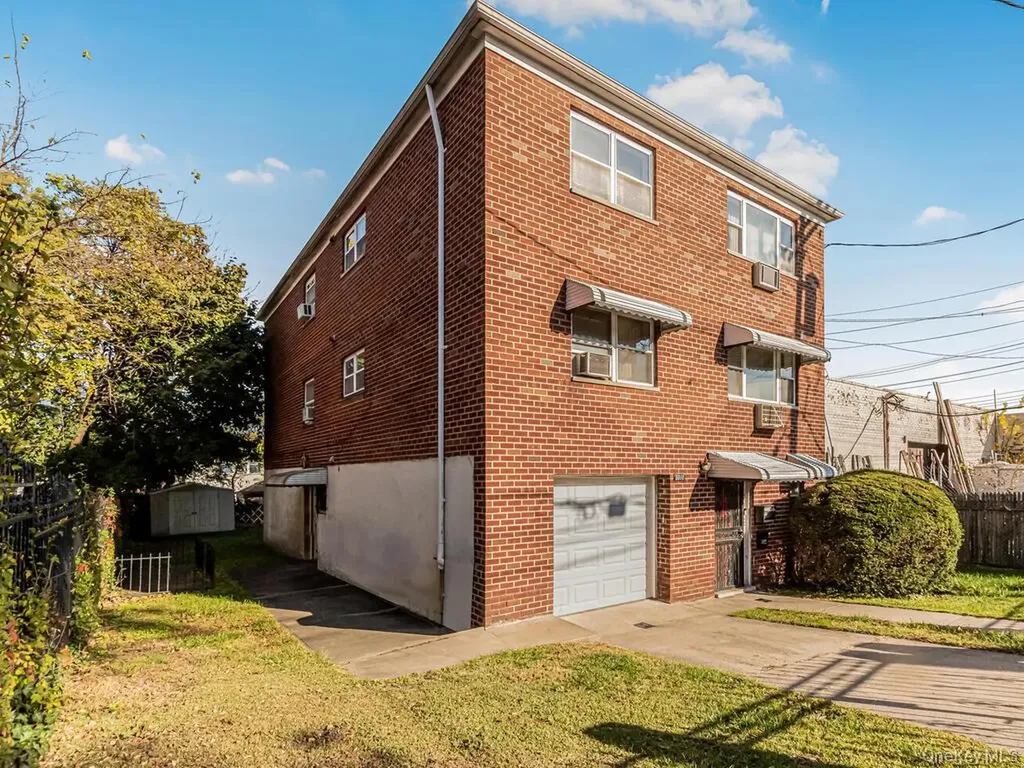 3312 Edson Avenue Bronx NY 10469