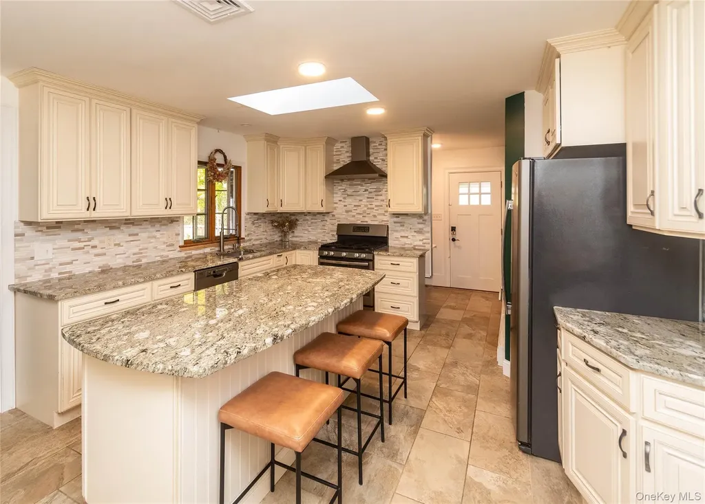 53 Phillips Street Beacon NY 12508