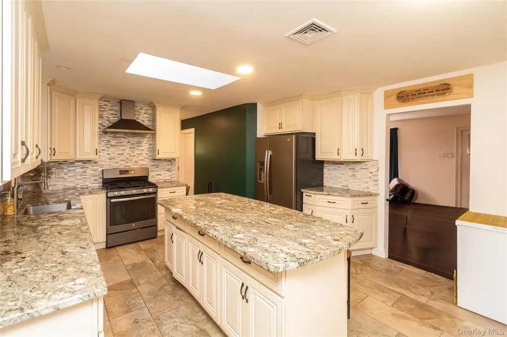 53 Phillips Street Beacon NY 12508